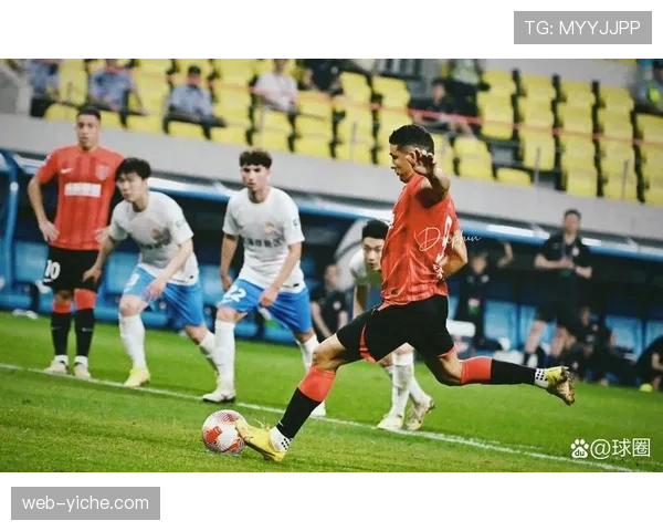 成都蓉城3-1战胜青岛西海岸,新援拜合拉木梅开二度